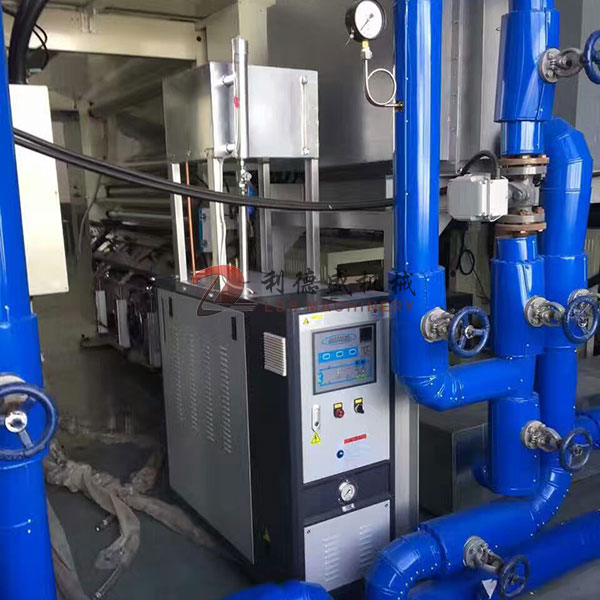 上海輥筒加熱器，輥筒導(dǎo)熱油加熱器，輥筒溫度控制機(jī)